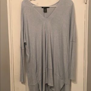 V Neck Hi-Lo sweater